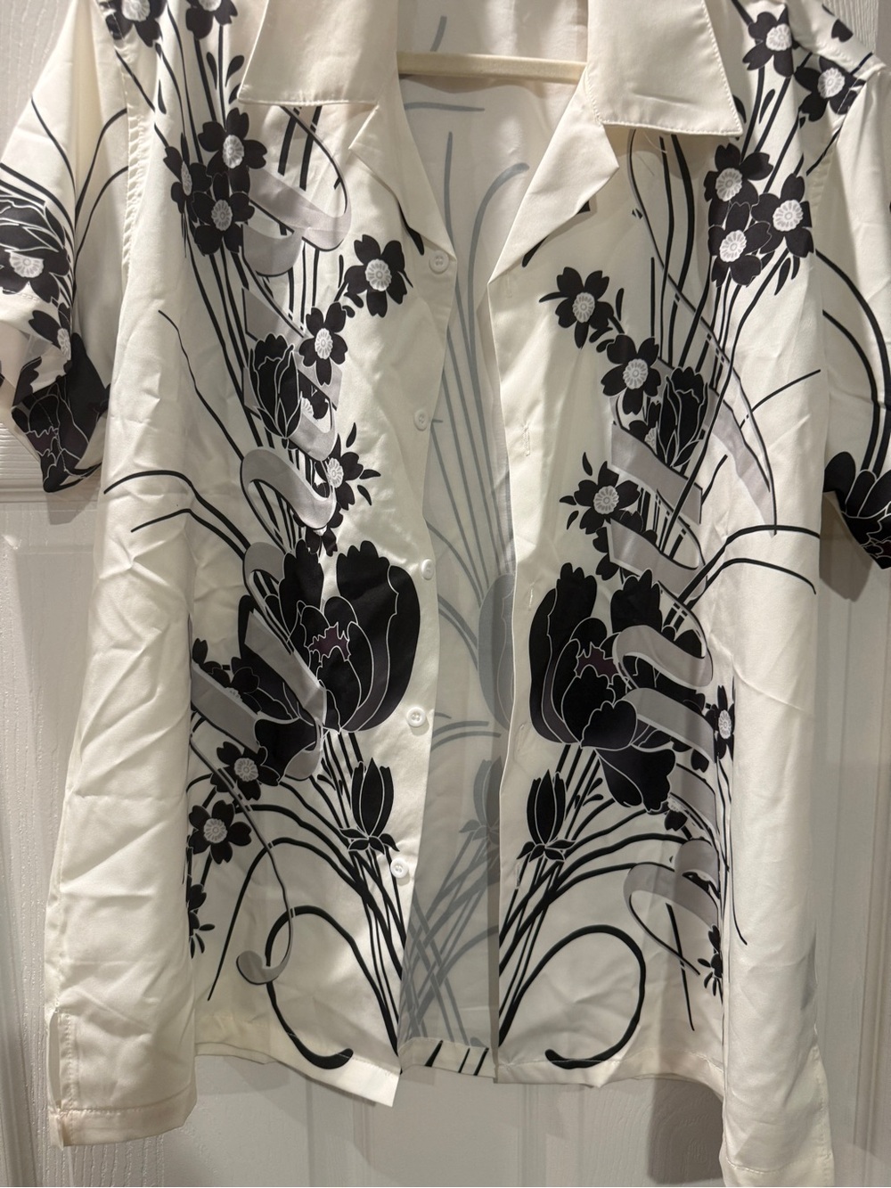 AMIRI White Top with Black Care Tag Detail